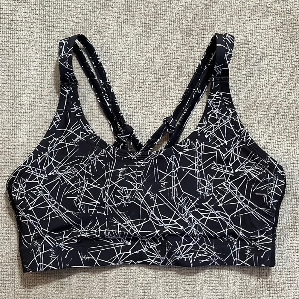 Saucony Strappy Racerback Sports Bra